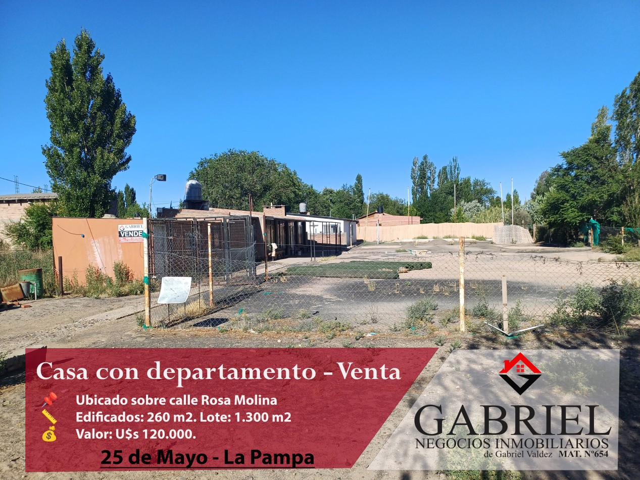 Casa con departamento  - En venta